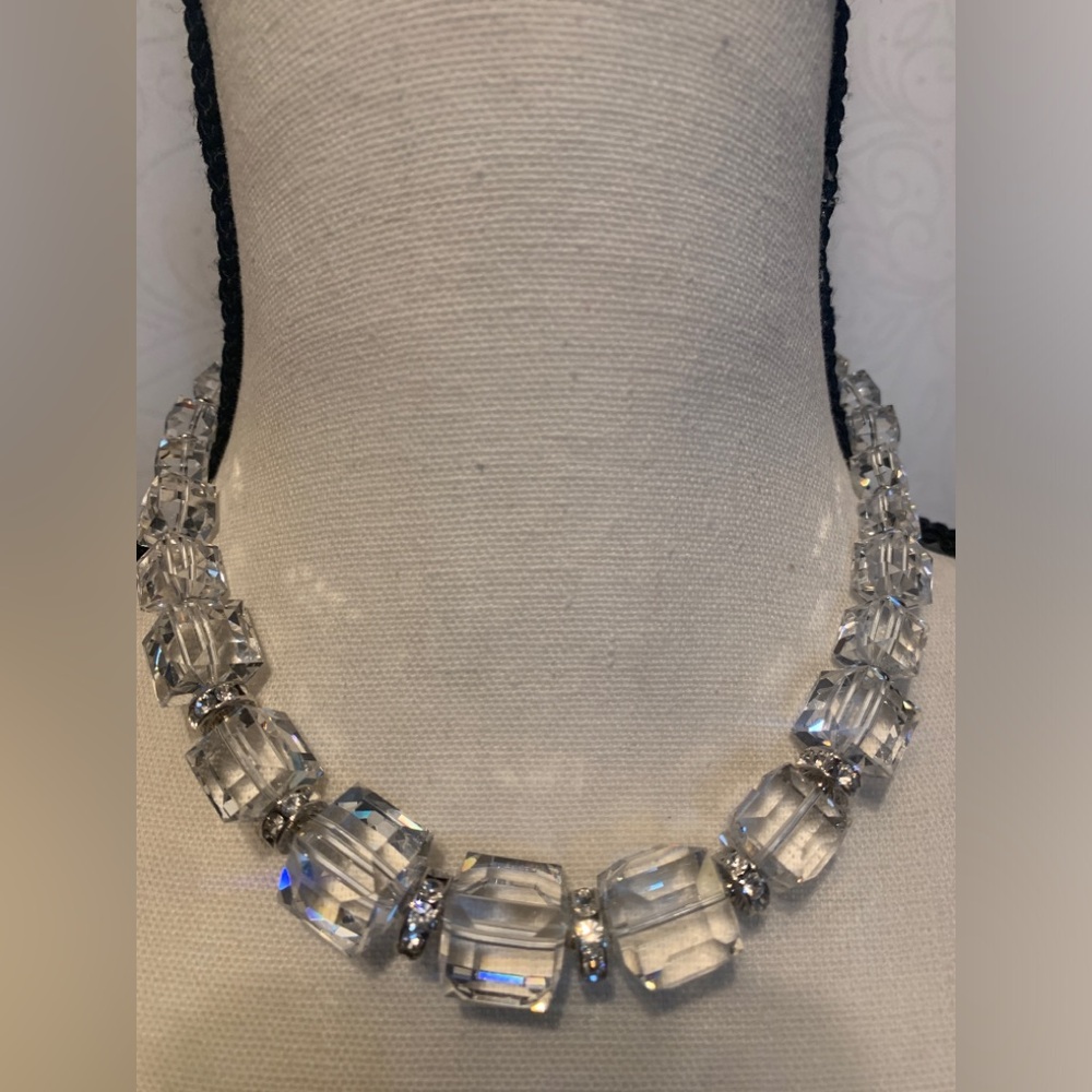 Swan Swarovski Silver Tone Graduated Cube Crystals Women's Necklace